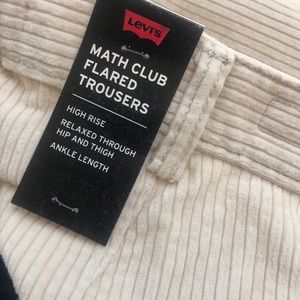 NWT Levi’s high rise math club flared trousers
